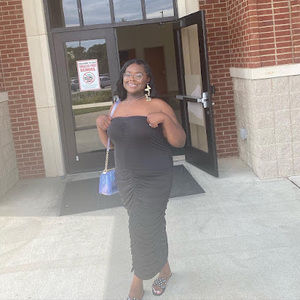 Meet your Posher, Makayla